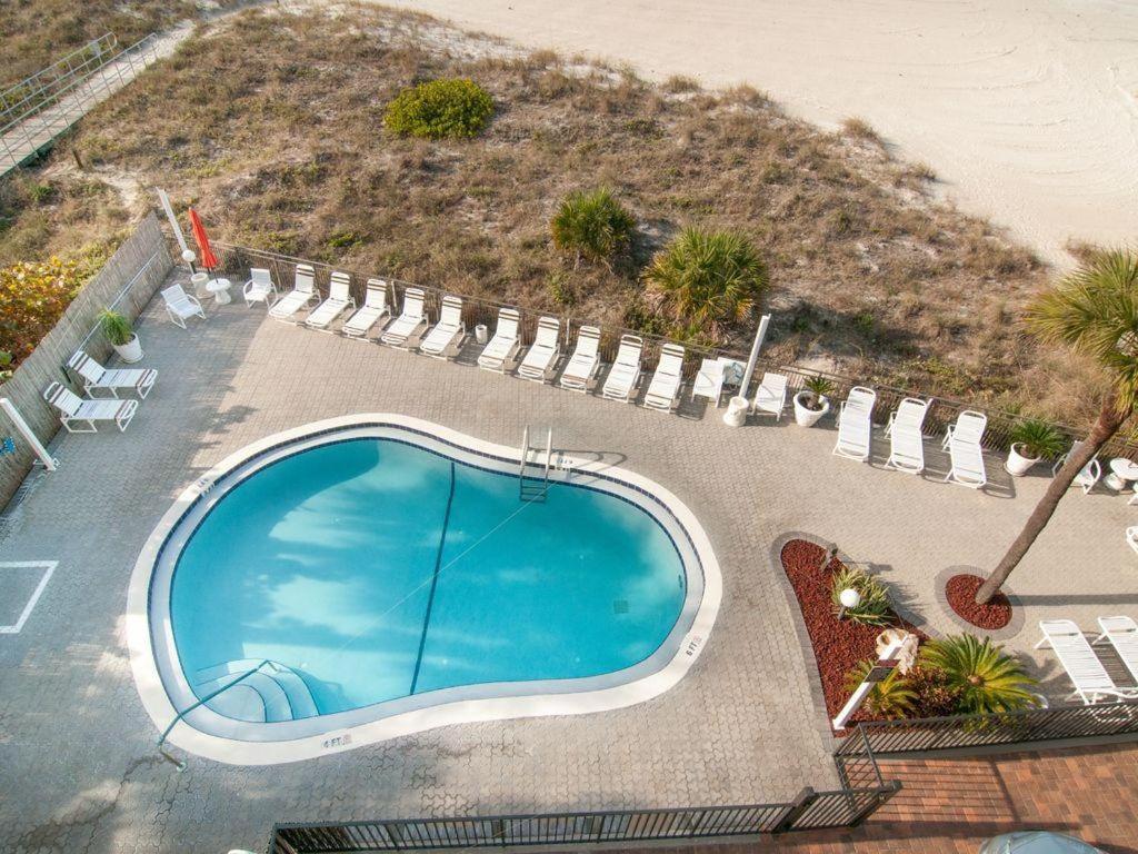 Beachfront Madeira Norte Сейнт Пийт Бийч Екстериор снимка