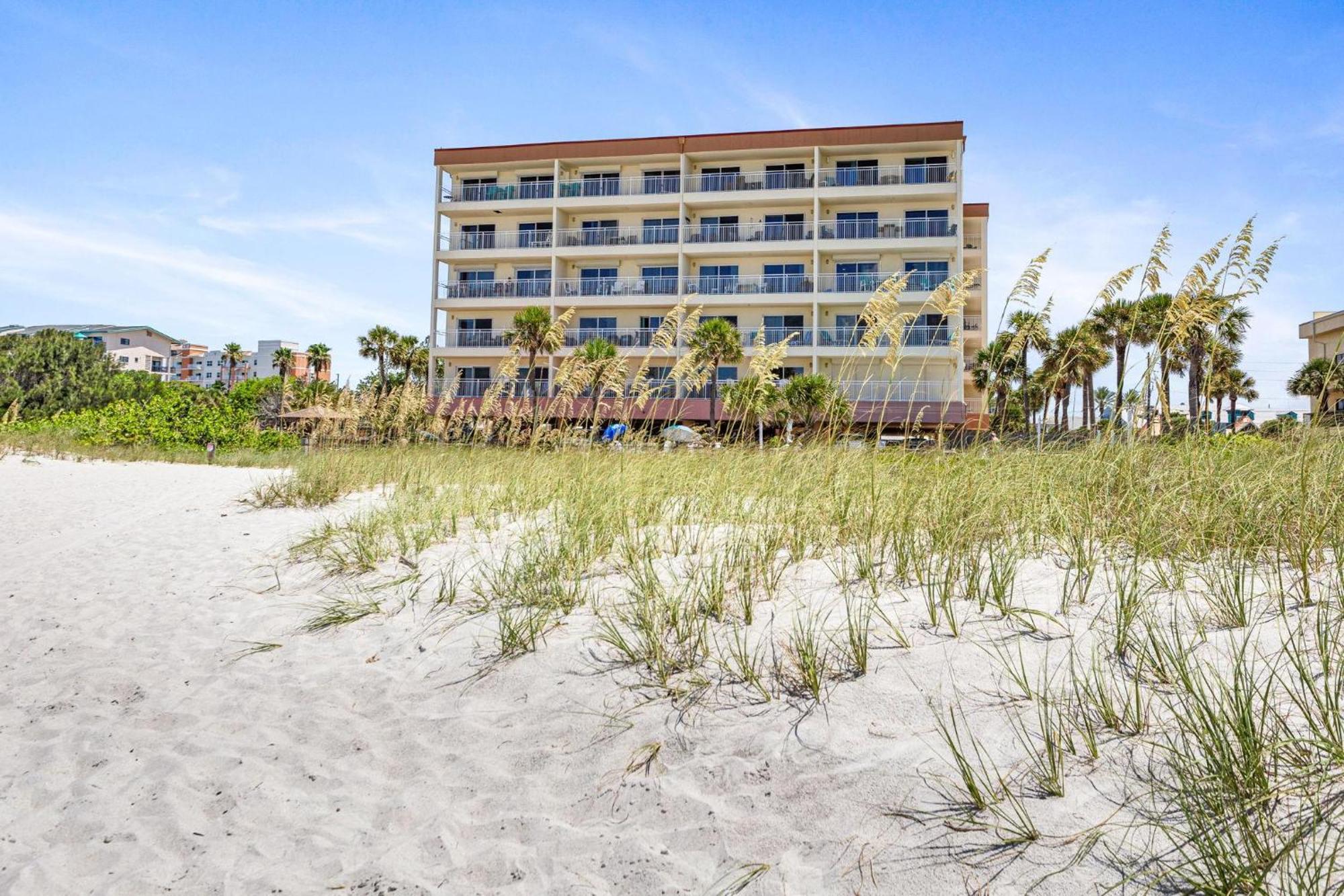 Beachfront Madeira Norte Сейнт Пийт Бийч Екстериор снимка